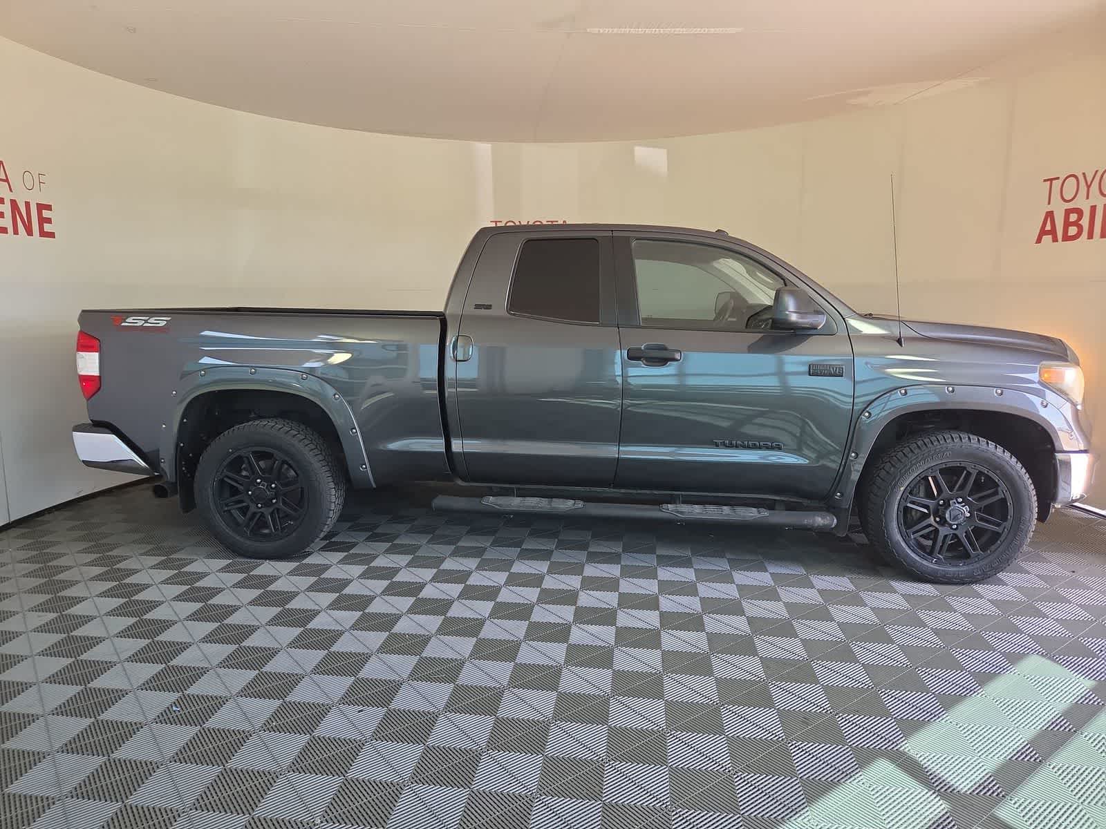 2018 Toyota Tundra SR5