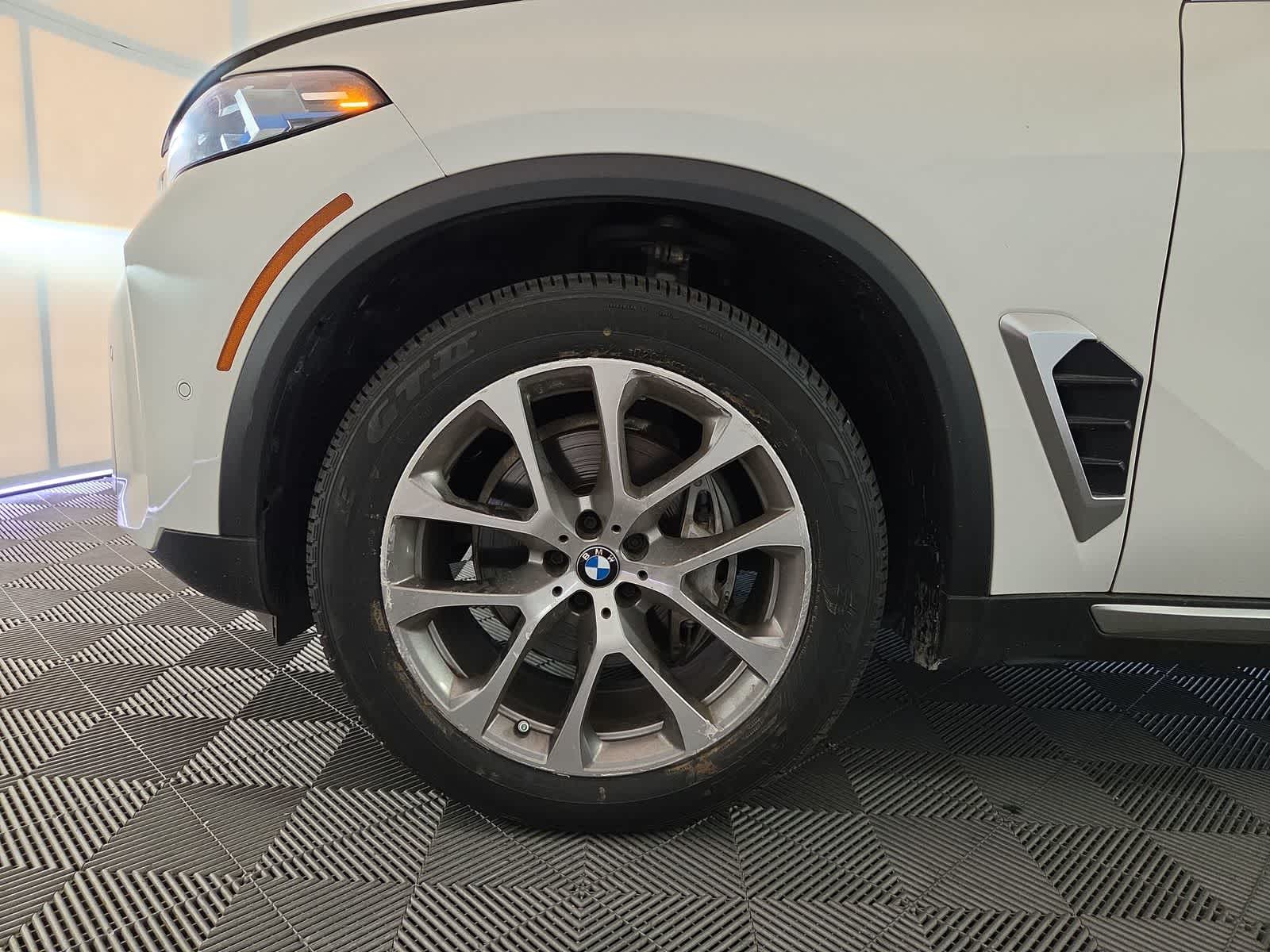2025 BMW X5 sDrive40i sDrive40i