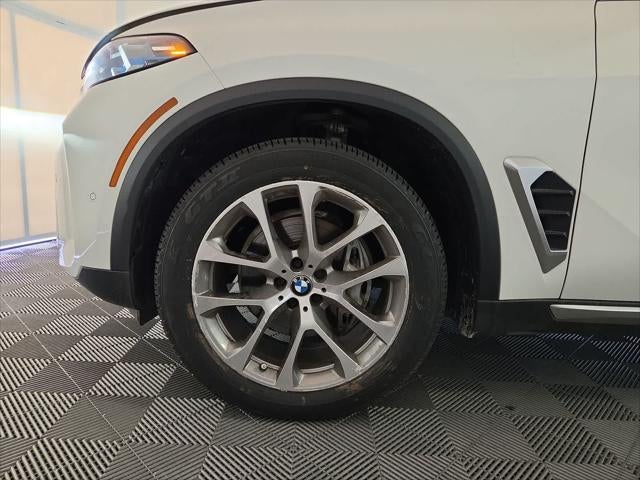 2025 BMW X5 sDrive40i sDrive40i