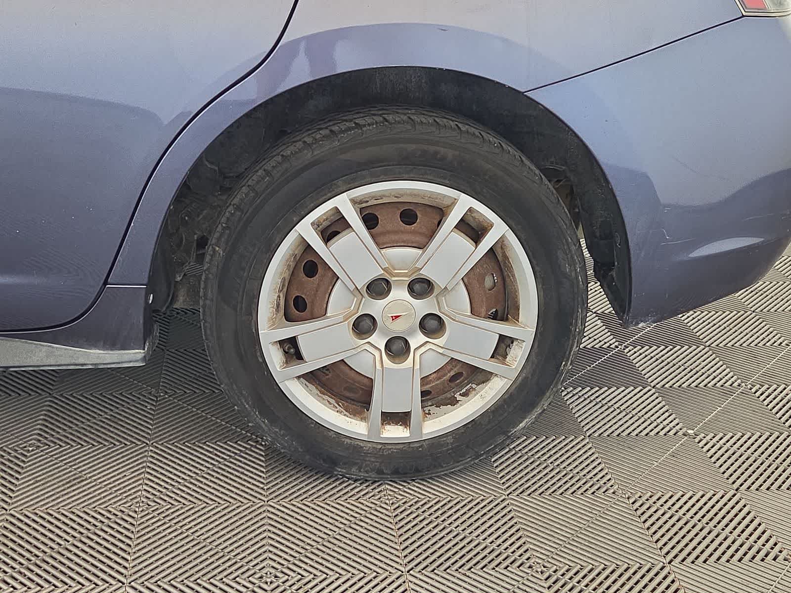2009 Pontiac Vibe w/1SB