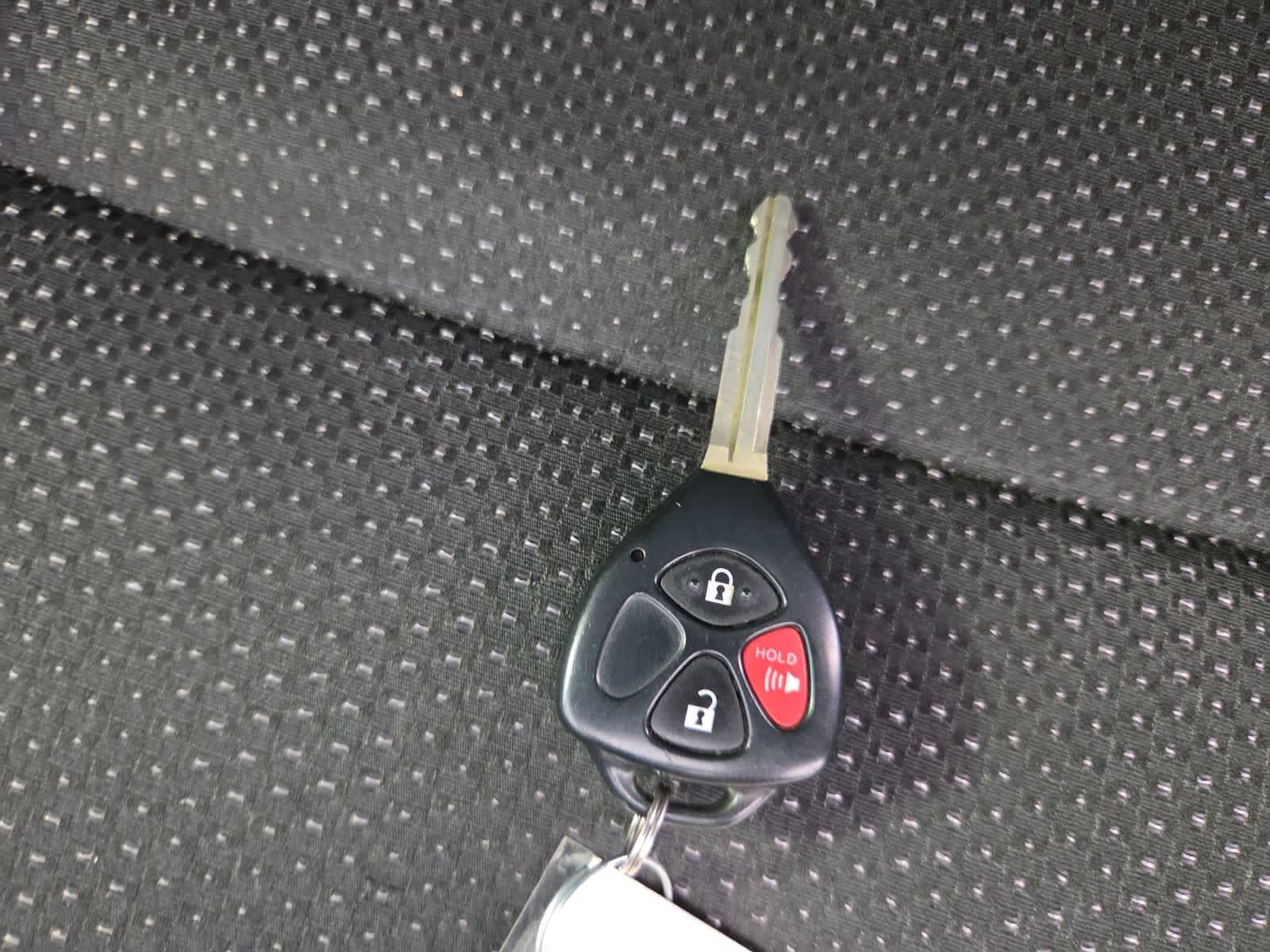 2009 Pontiac Vibe w/1SB