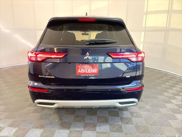 2024 Mitsubishi Outlander SE