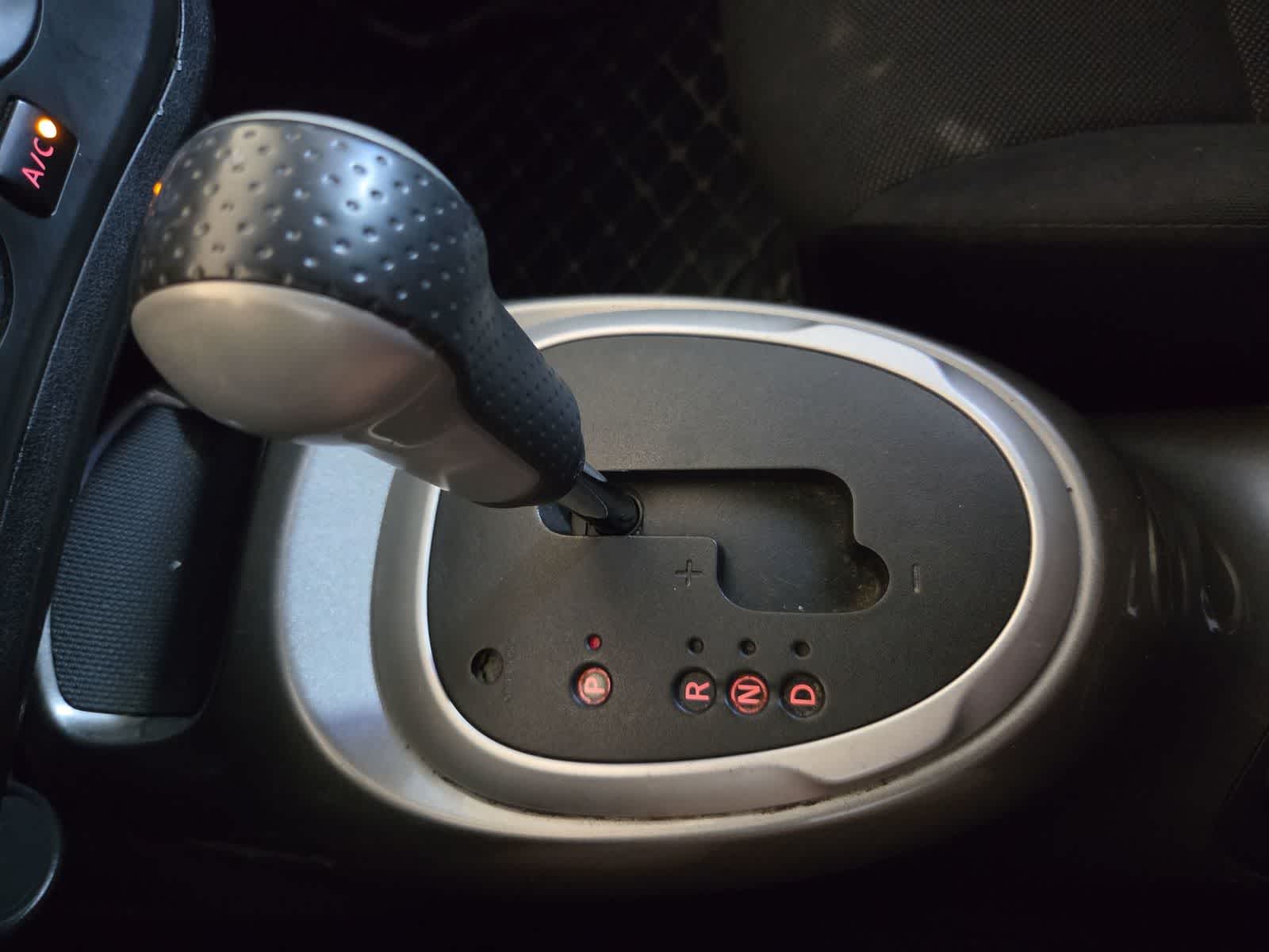 2013 Nissan JUKE S