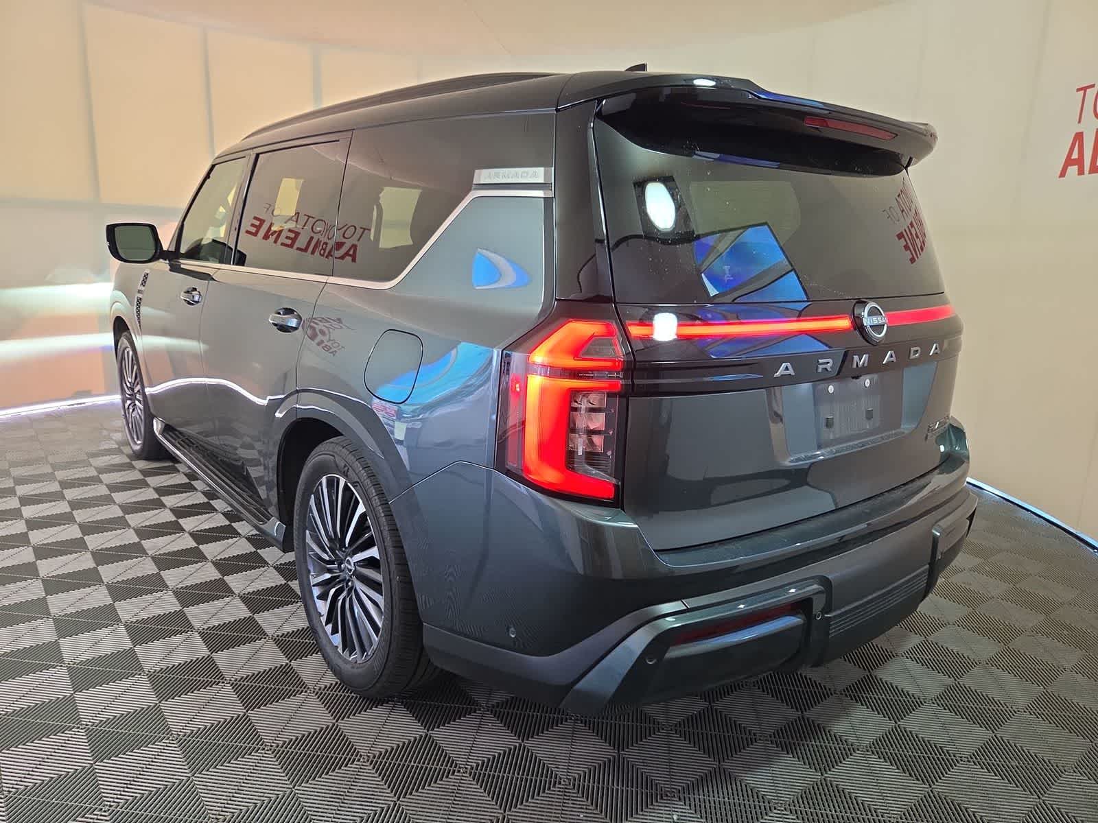 2025 Nissan Armada Platinum Reserve