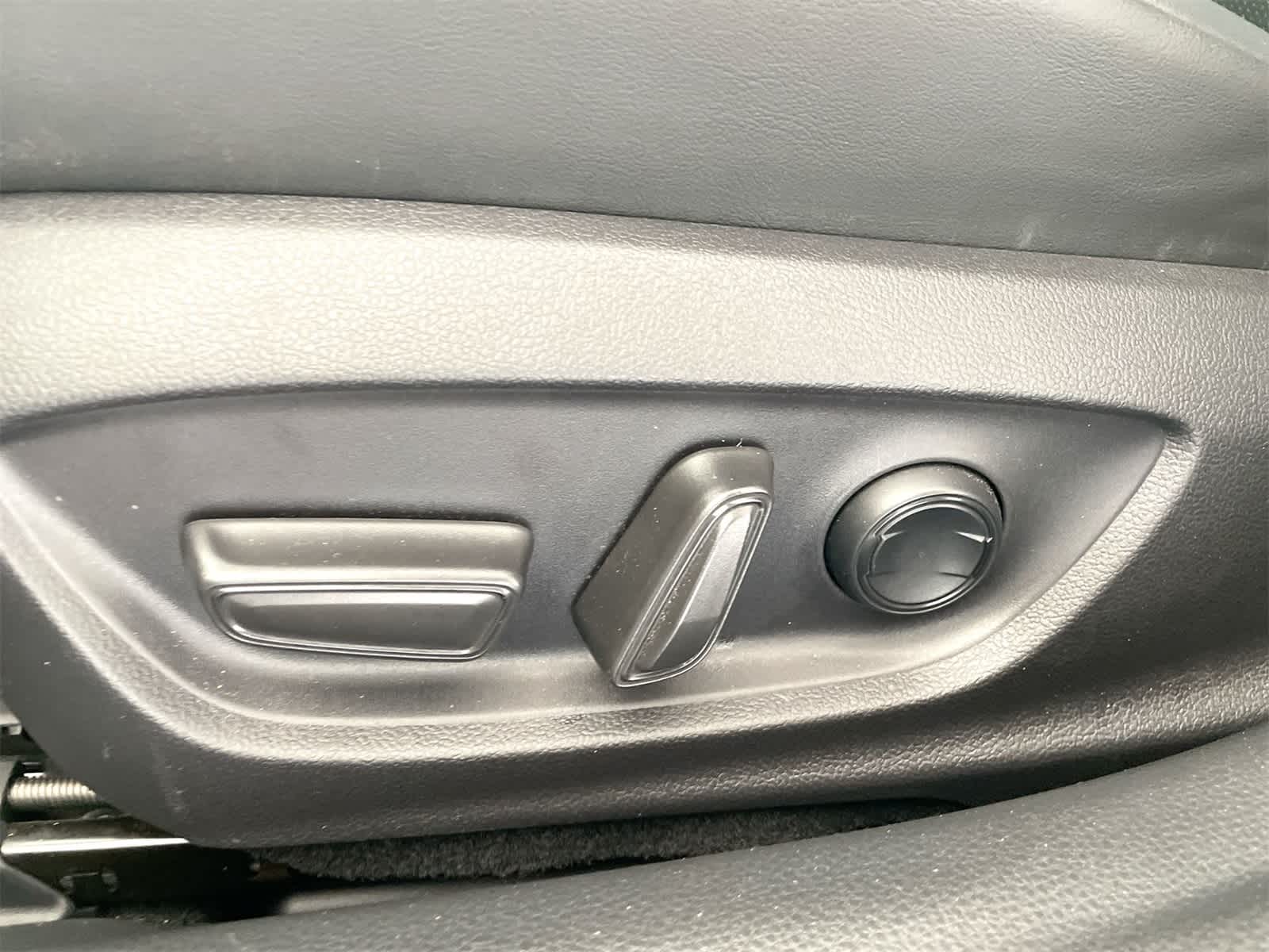 2025 Toyota Prius Limited