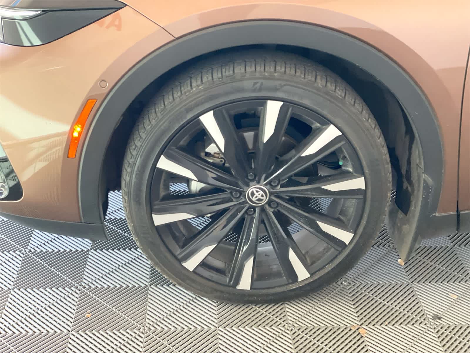 2024 Toyota Crown Platinum