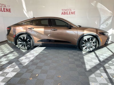 2024 Toyota Crown Platinum