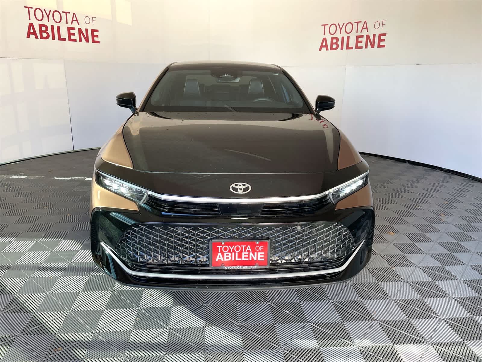 2024 Toyota Crown Platinum