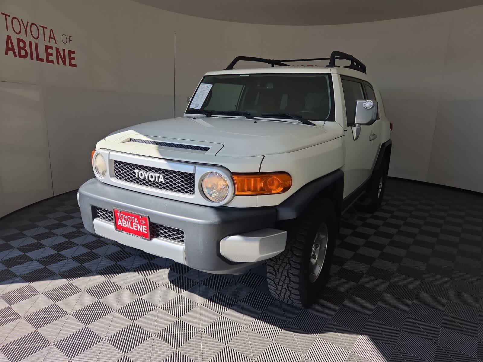 2010 Toyota FJ Cruiser 4WD 4dr Auto (Natl)