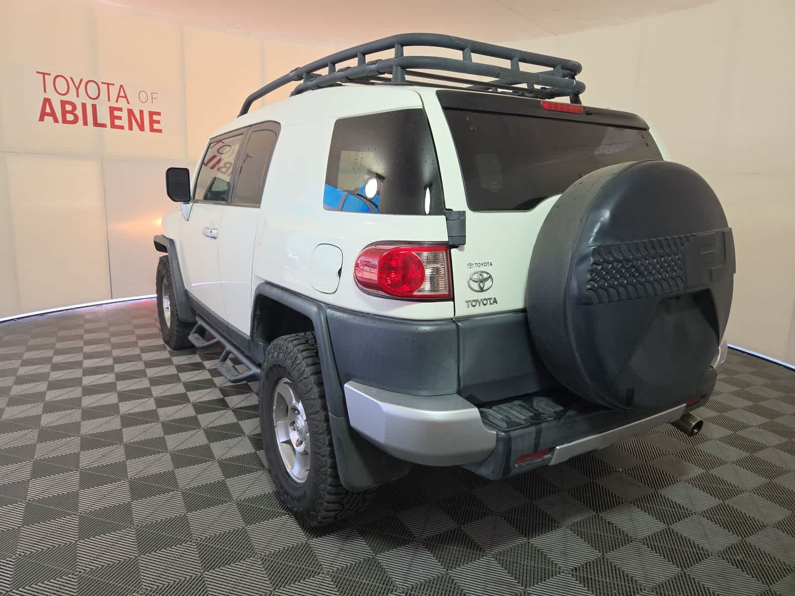2010 Toyota FJ Cruiser 4WD 4dr Auto (Natl)