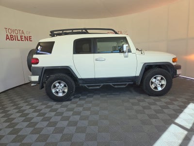 2010 Toyota FJ Cruiser 4WD 4dr Auto (Natl)