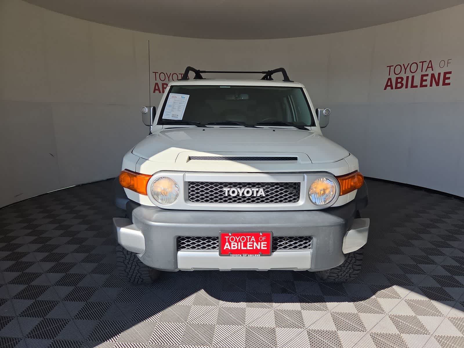 2010 Toyota FJ Cruiser 4WD 4dr Auto (Natl)