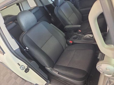 2010 Toyota FJ Cruiser 4WD 4dr Auto (Natl)
