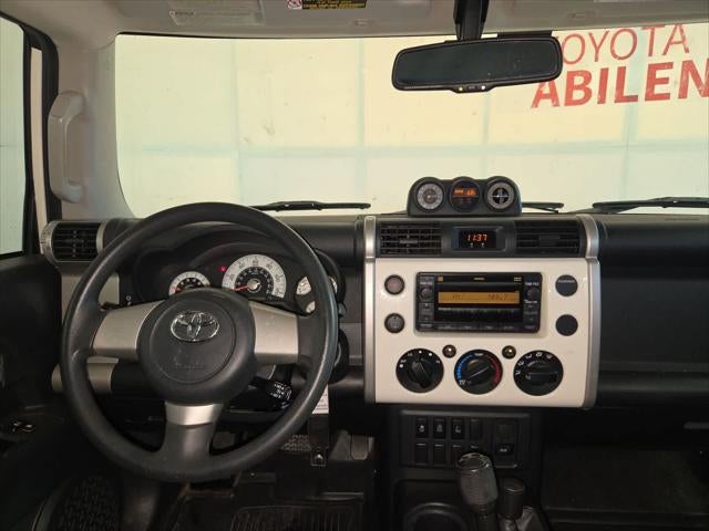 2010 Toyota FJ Cruiser 4WD 4dr Auto (Natl)