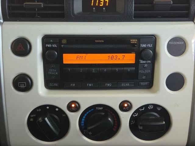 2010 Toyota FJ Cruiser 4WD 4dr Auto (Natl)