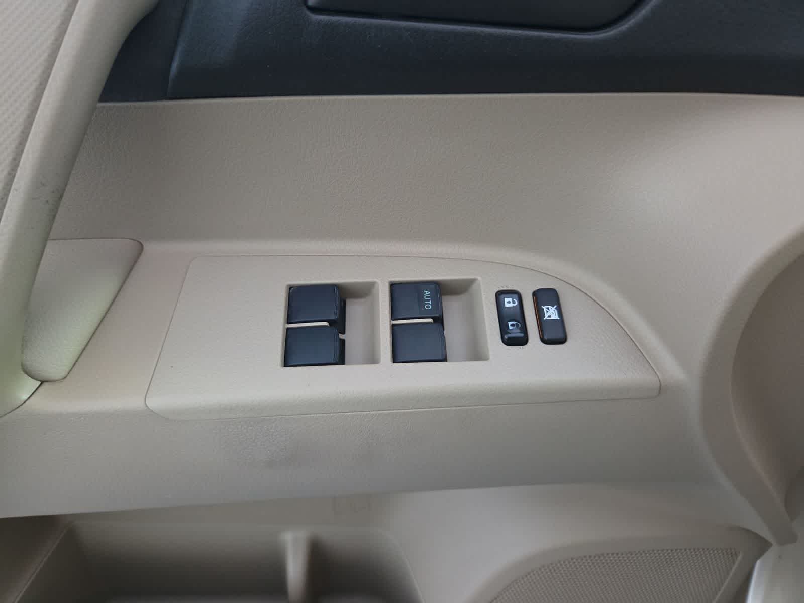 2009 Toyota Highlander Base