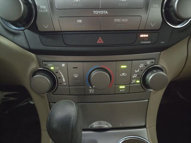 2009 Toyota Highlander Base