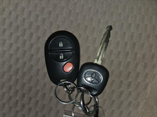 2009 Toyota Highlander Base