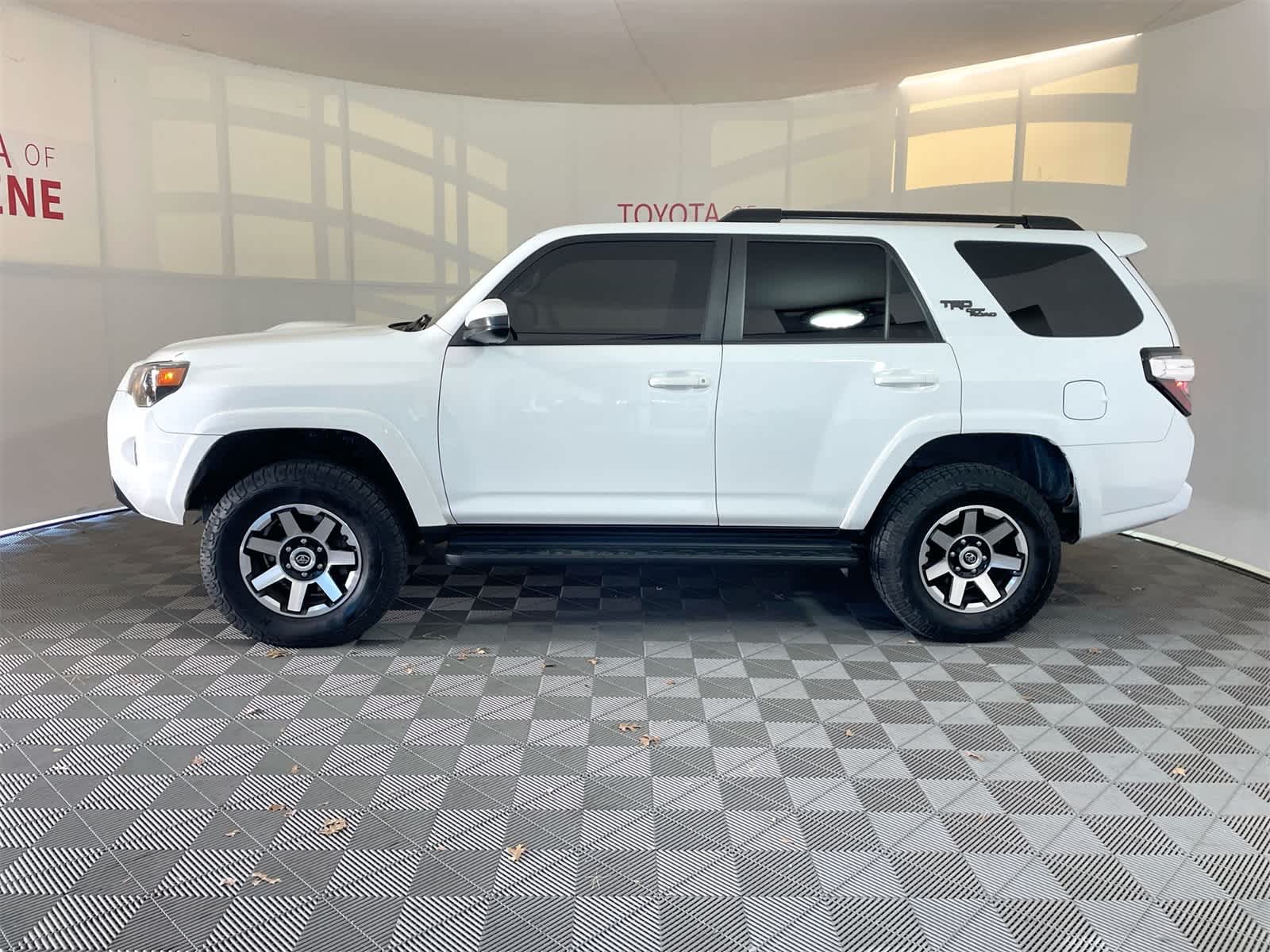2021 Toyota 4Runner TRD Off Road