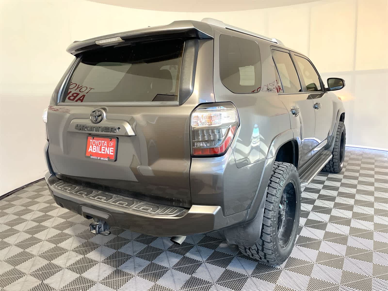 2016 Toyota 4Runner SR5