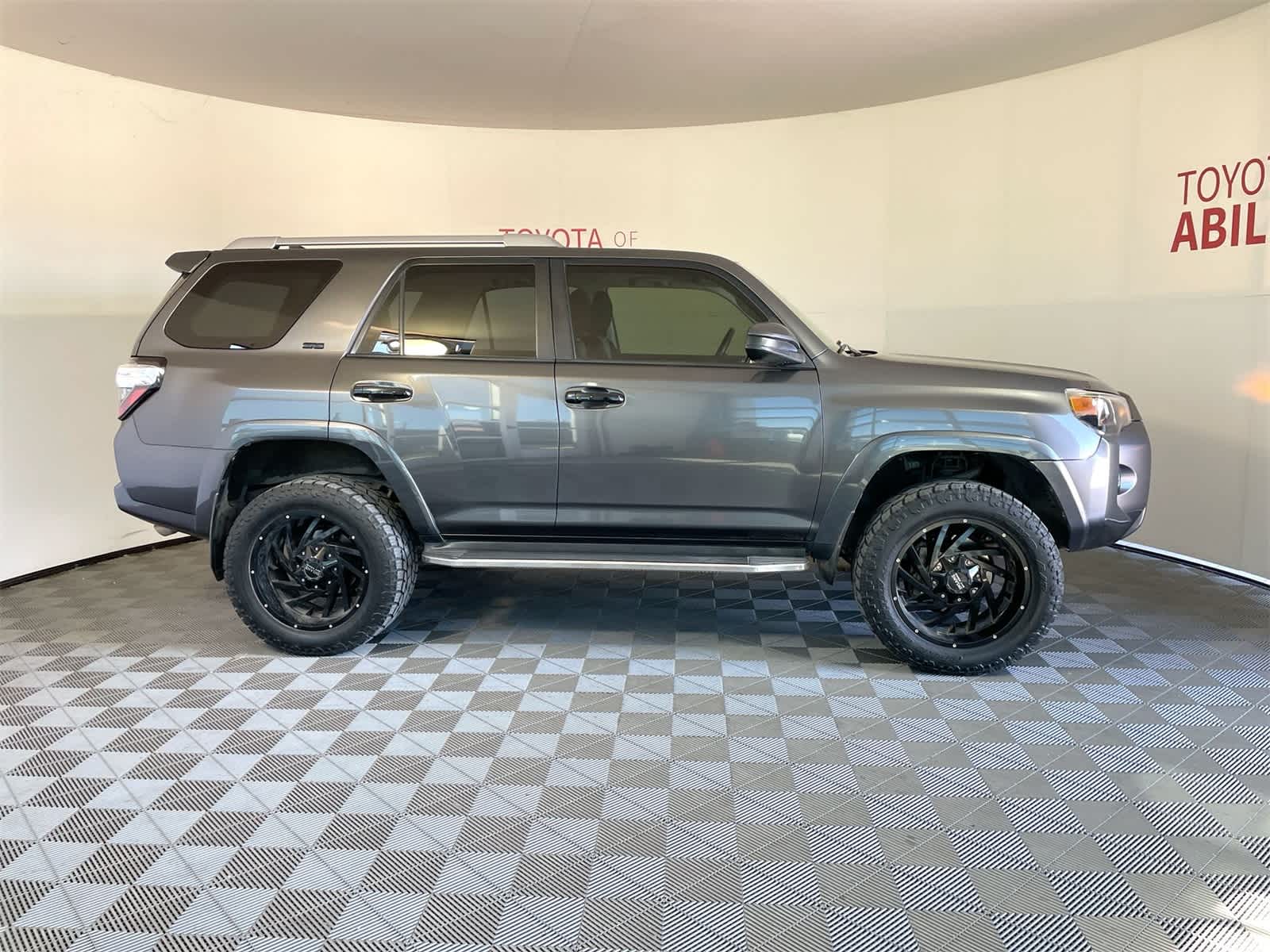 2016 Toyota 4Runner SR5