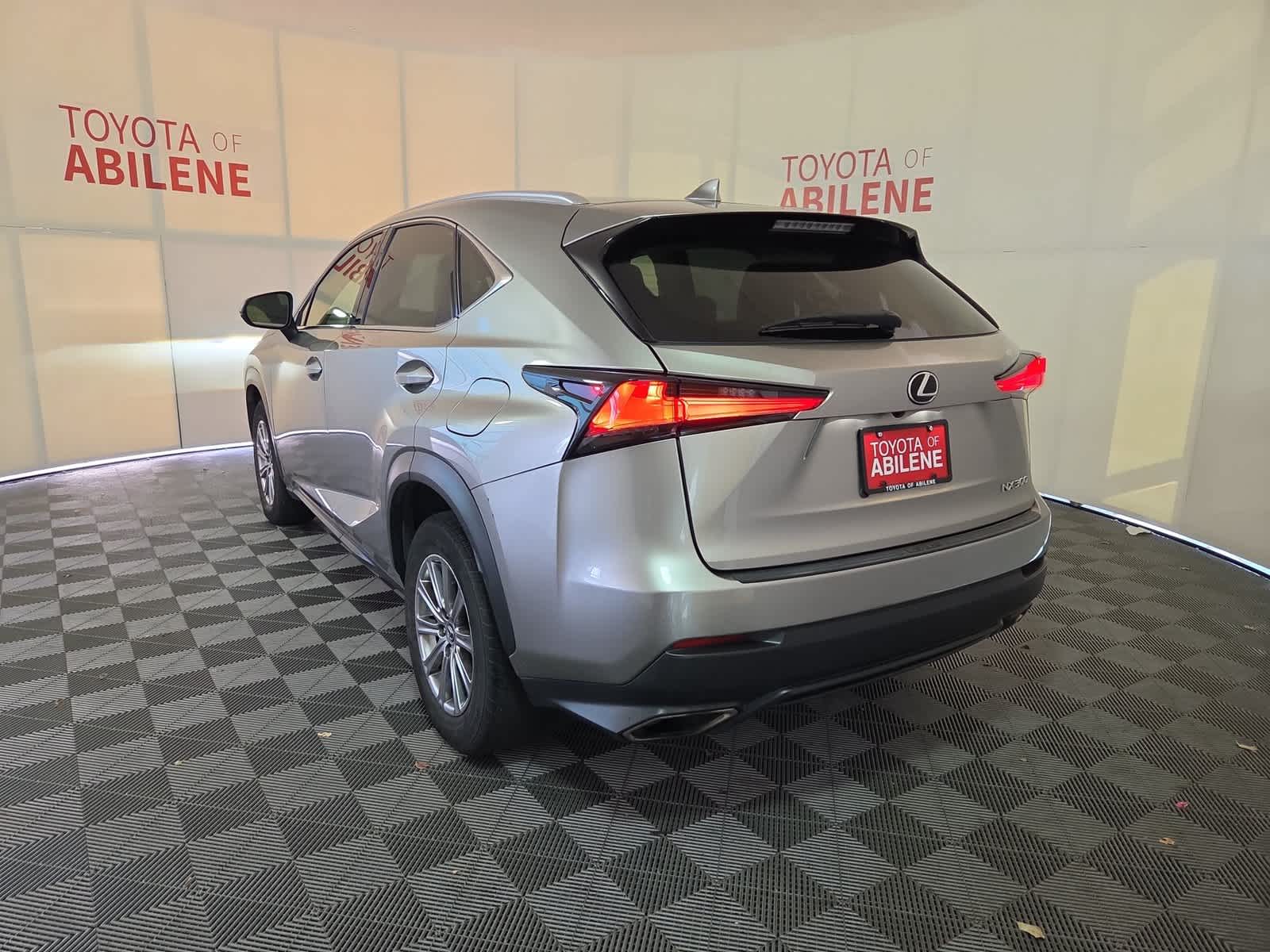 2021 Lexus NX 300 NX 300