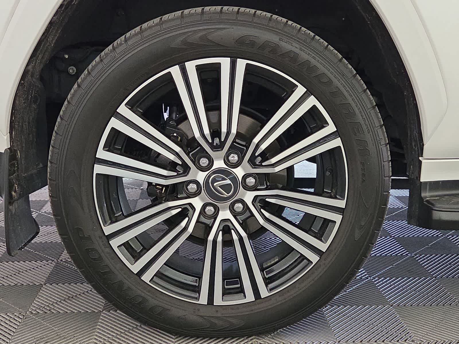 2024 Lexus LX 600 Luxury