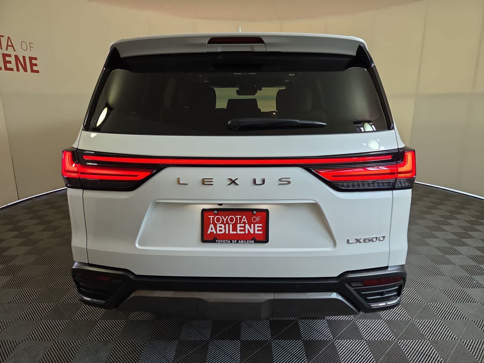 2024 Lexus LX 600 Luxury