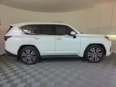2024 Lexus LX 600 Luxury