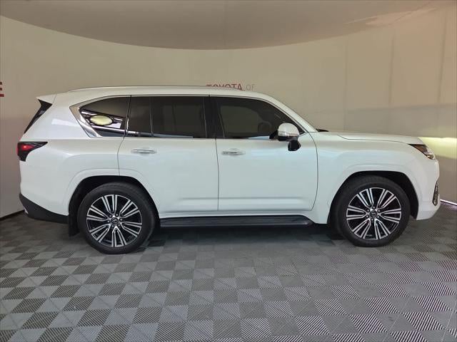 2024 Lexus LX 600 Luxury