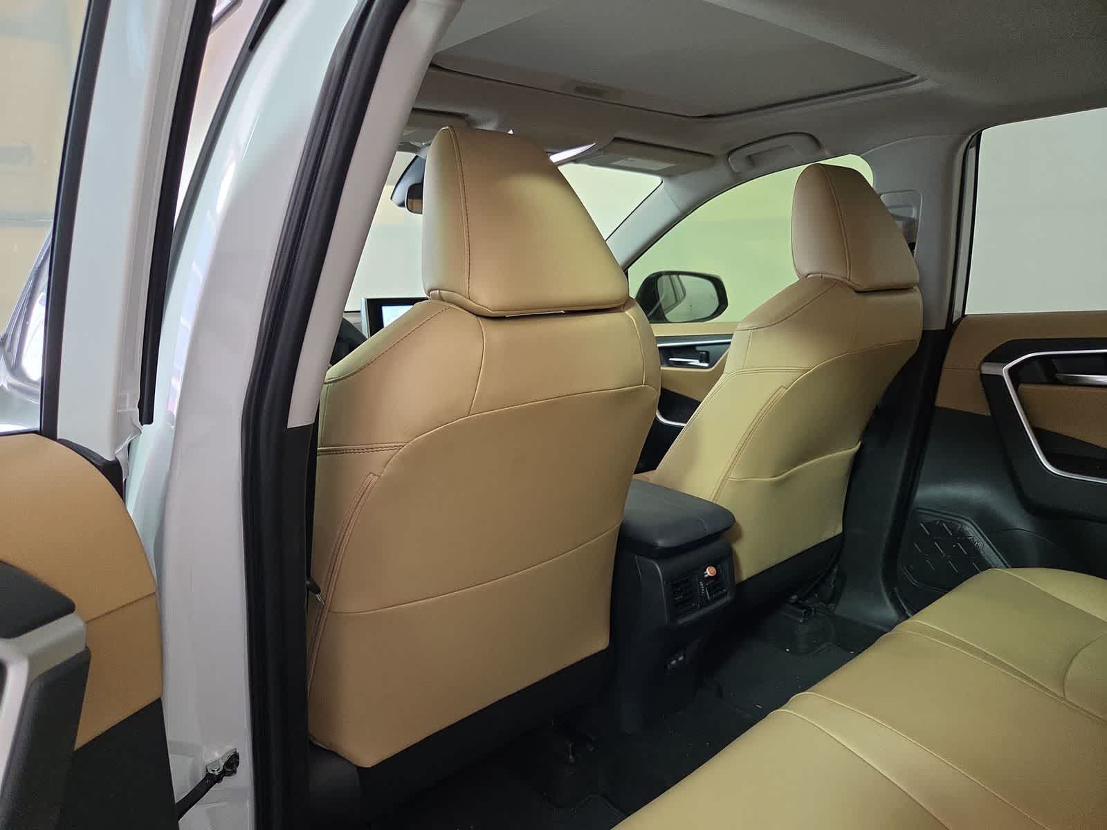 2025 Toyota RAV4 Hybrid XLE Premium