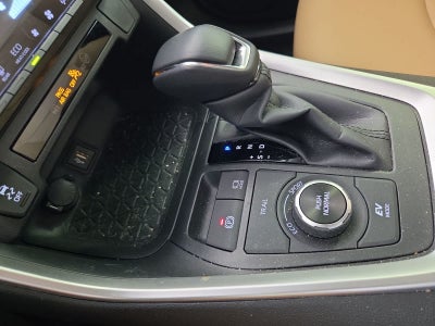 2025 Toyota RAV4 Hybrid XLE Premium