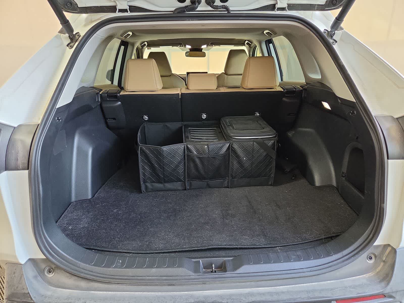 2025 Toyota RAV4 Hybrid XLE Premium