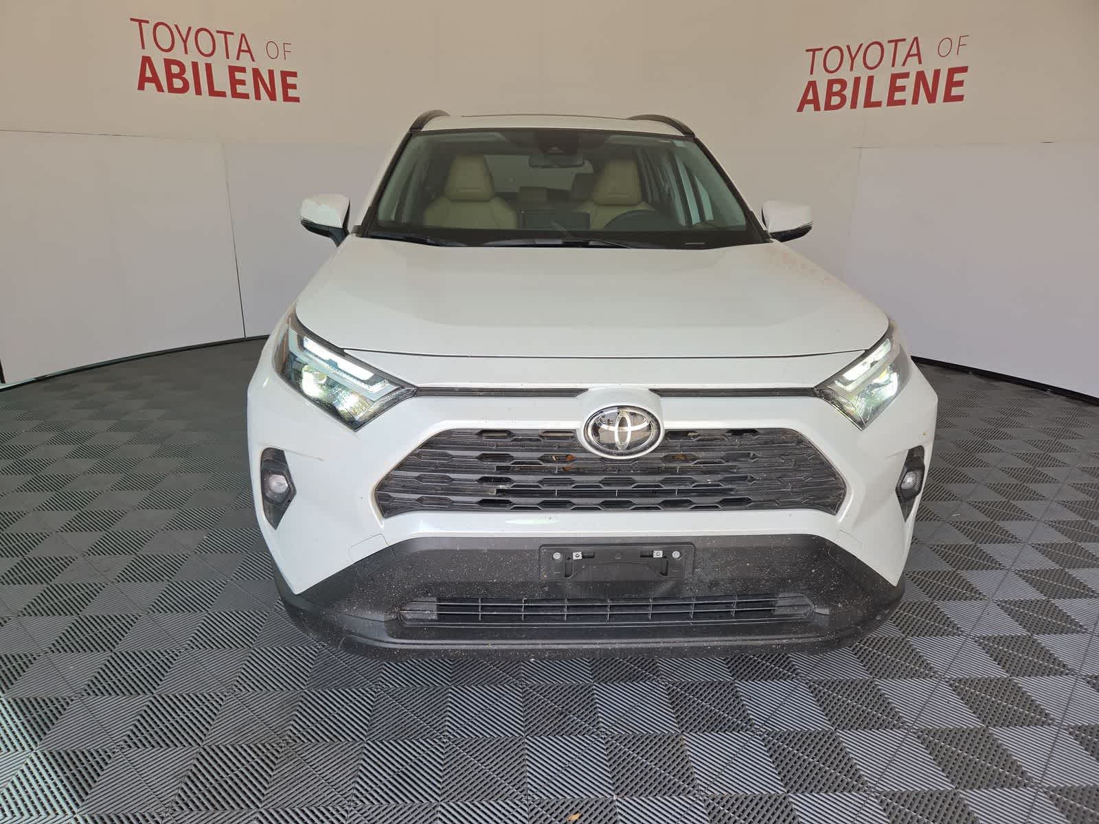 2025 Toyota RAV4 Hybrid XLE Premium