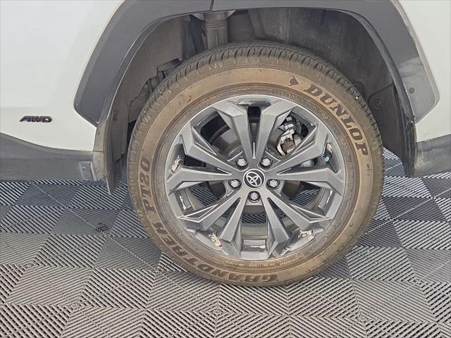 2025 Toyota RAV4 Hybrid XLE Premium