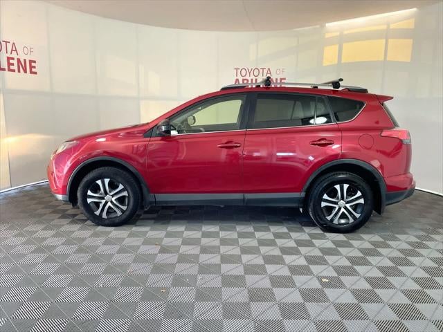 2017 Toyota RAV4 LE