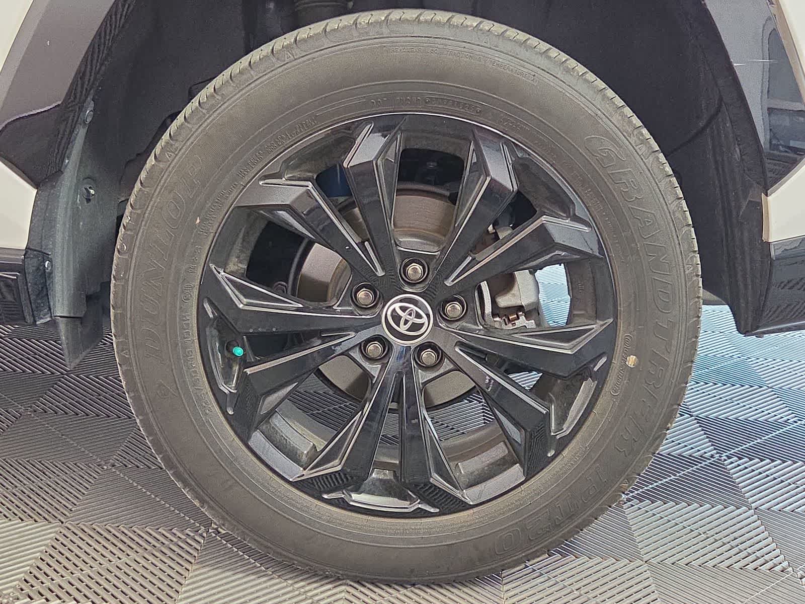 2025 Toyota RAV4 Hybrid XSE