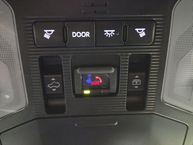 2025 Toyota RAV4 Hybrid XSE