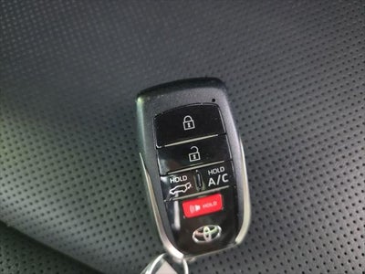 2024 Toyota RAV4 Prime XSE