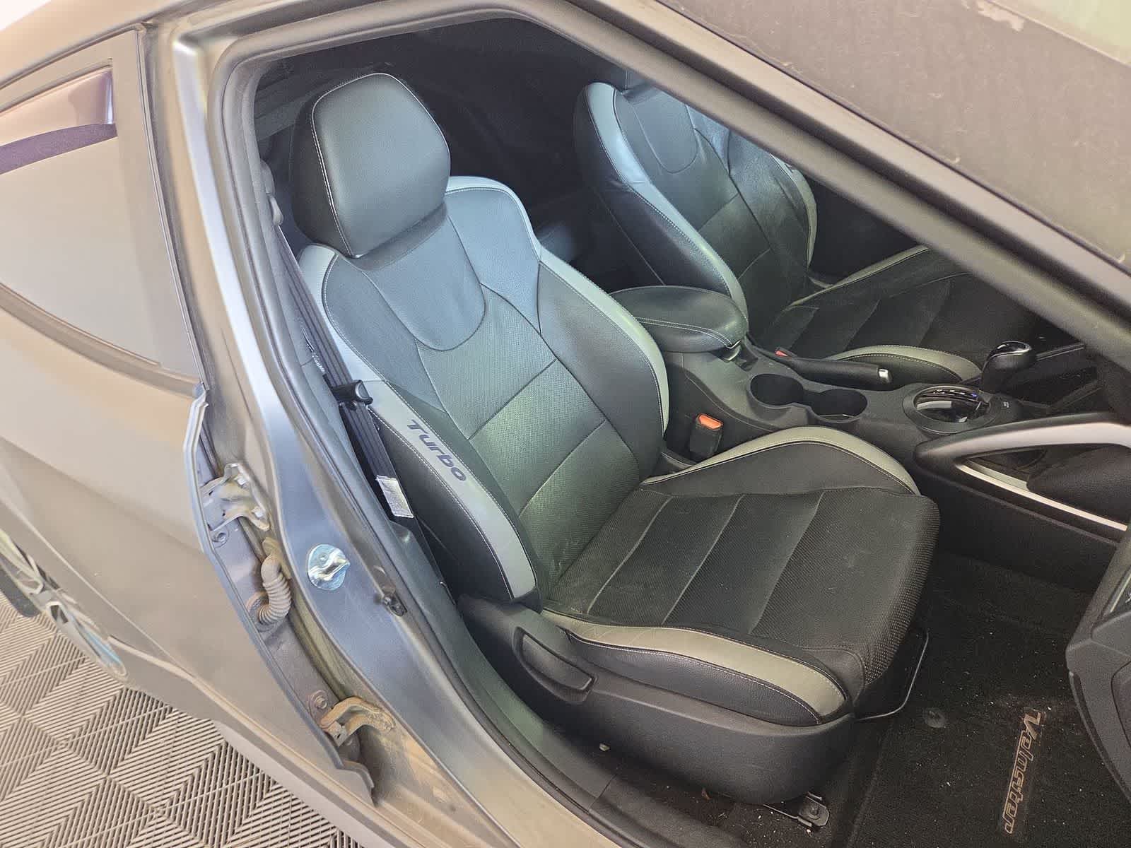 2016 Hyundai Veloster Turbo