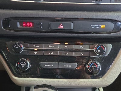 2016 Kia Sedona LX