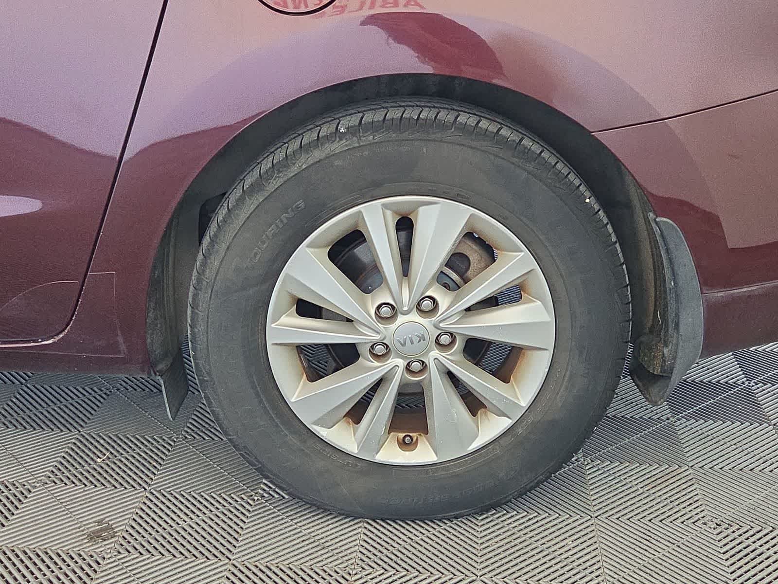 2016 Kia Sedona LX