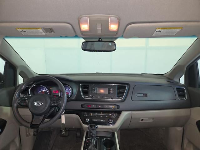 2016 Kia Sedona LX