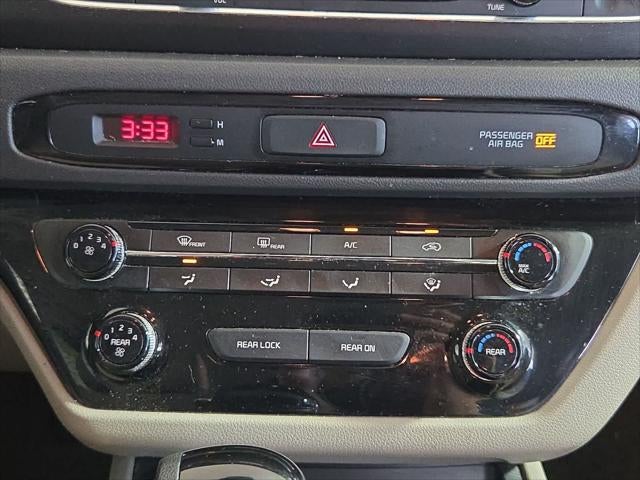 2016 Kia Sedona LX