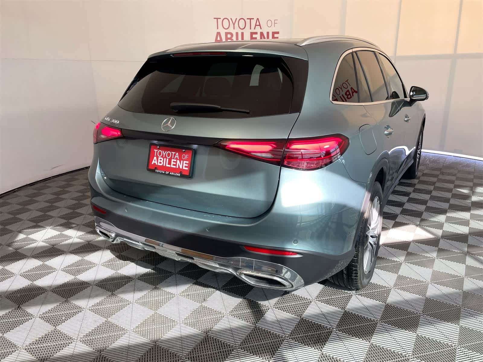 2026 Mercedes-Benz GLC GLC 300