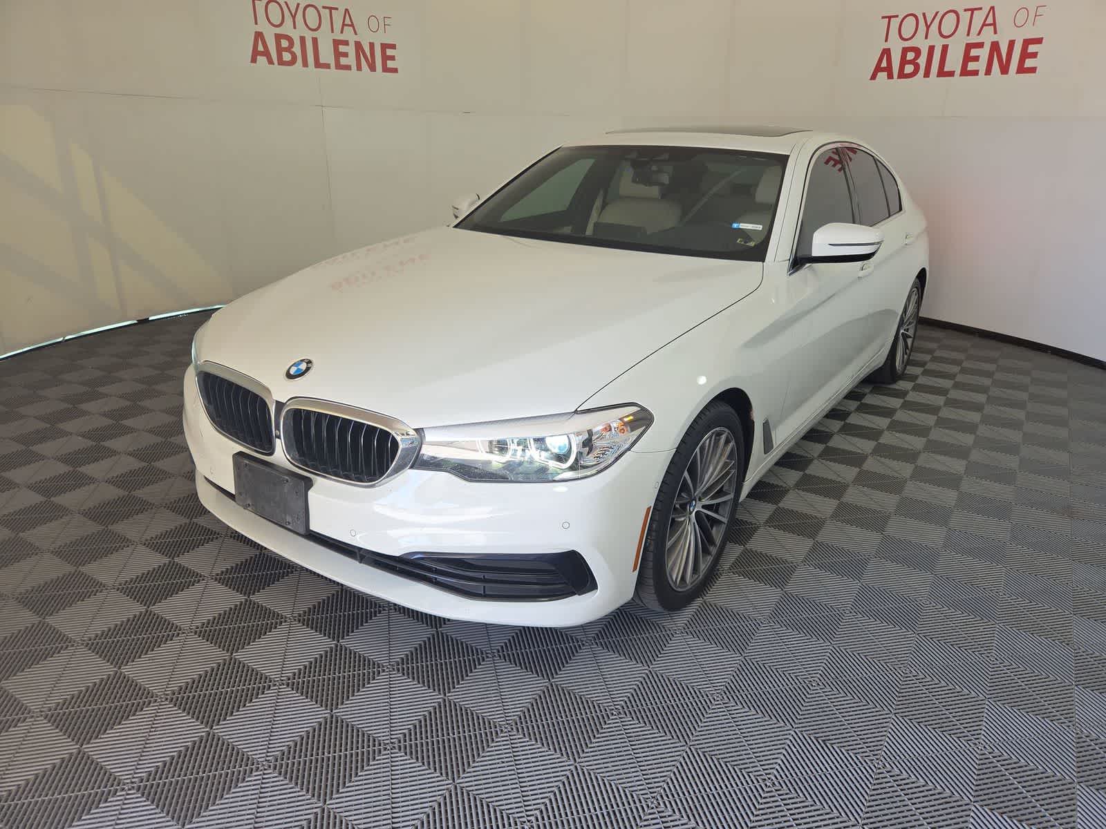 2019 BMW 530i 530i