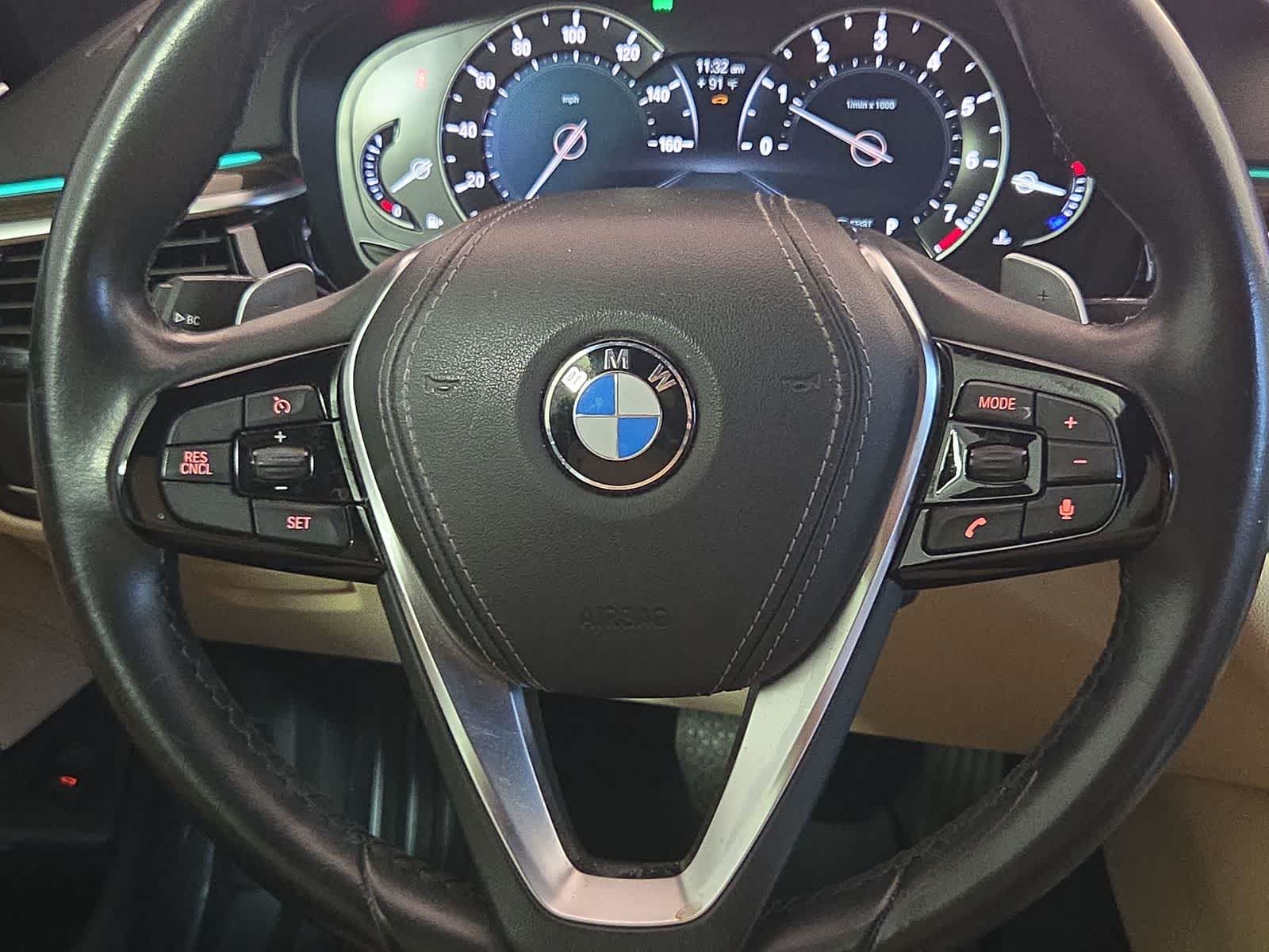 2019 BMW 530i 530i