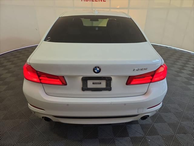 2019 BMW 530i 530i