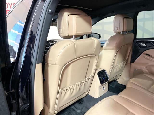 2020 Porsche Macan S