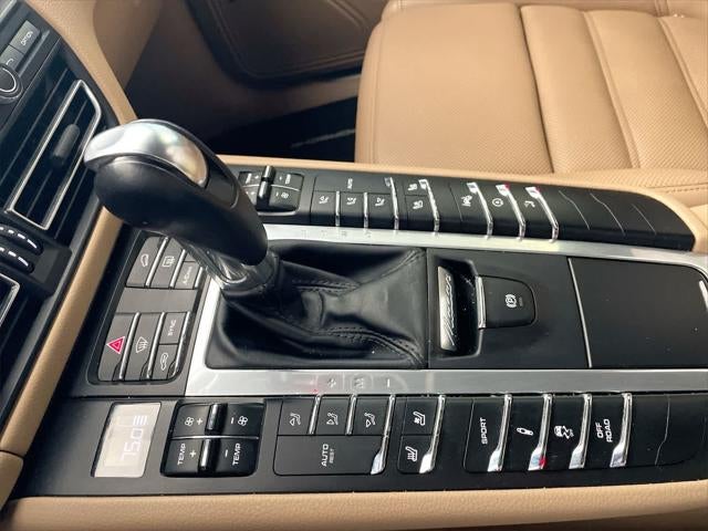 2020 Porsche Macan S